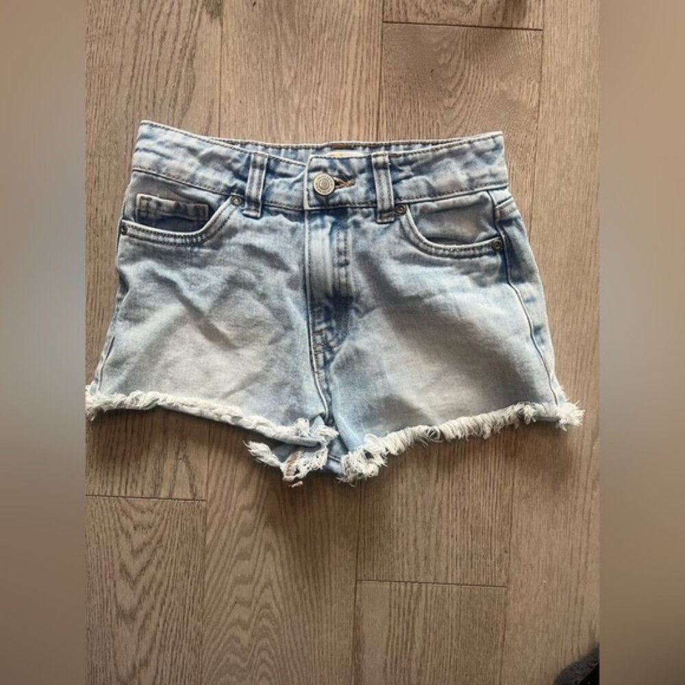Ukids Beach Light Blue Denim Shorts in size 10 (148 cm)